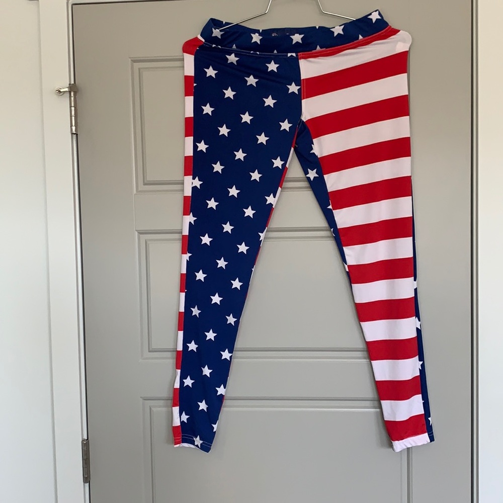 Perfect condition red white blue American flag Tipsy Elves women’s leggings, L